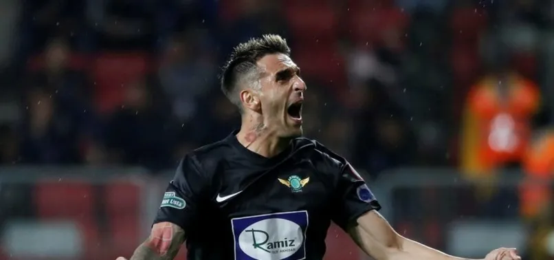 Akhisarspor'da Lopes belirsiz
