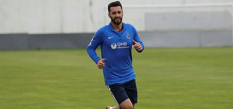 Mustafa geri döndü!