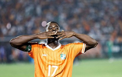 SON DAKİKA TRANSFER HABERİ: Serge Aurier Galatasaray’da! İşte sözleşme şartları