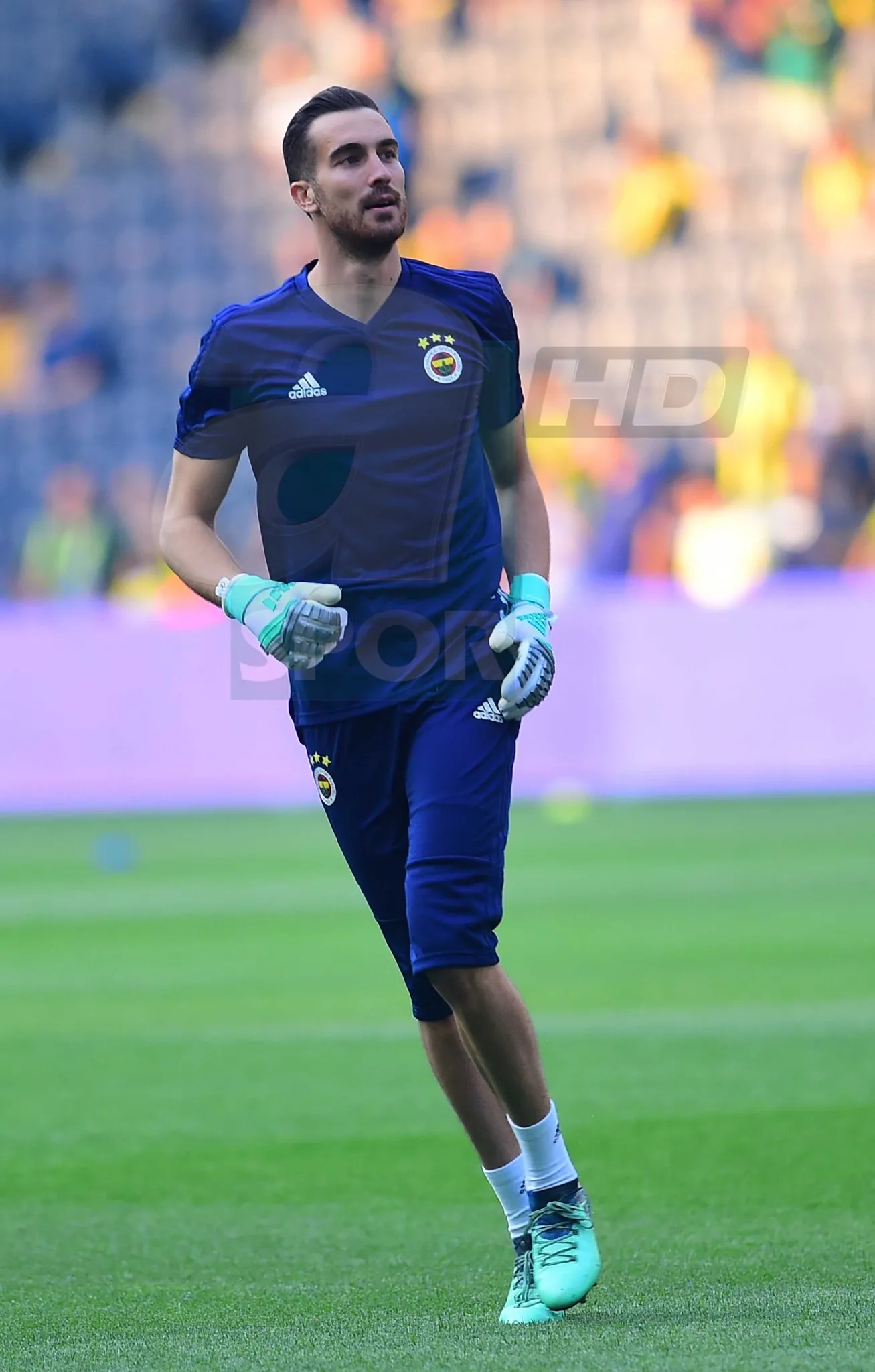 Harun Tekin ve Diego Reyes ilk maçına çıktı - 1