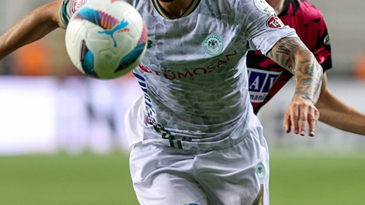 Galatasaray'a Konya'dan bir takviye daha! Transferde Abdülkerim Bardakcı etkisi Galatasaray'a Konya'dan bir takviye daha! Transferde Abdülkerim Bardakcı etkisi