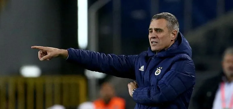 Ersun Yanal'dan futbolculara uyarı