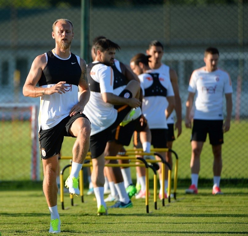 Galatasaray’da büyük temizlik