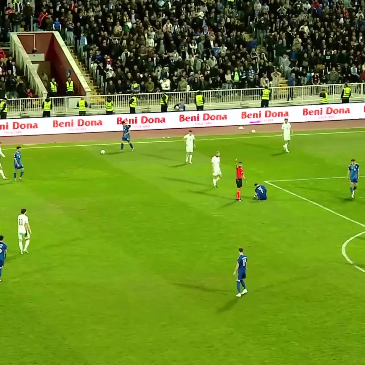 Beşiktaş'a Rashica şoku! Oyuna devam edemedi