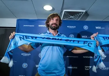 Andrea Pirlo futbolu bıraktı