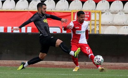 İstanbulspor Boluspor'u deplasmanda devirdi