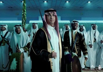 Al Nassr'da Ronaldo Arap kıyafetleri giydi!