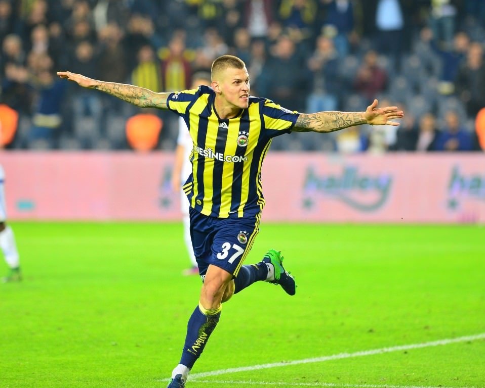 Newcastle United, Martin Skrtel’i istiyor