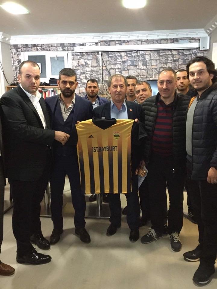 İstanbul Bayburtspor yeni başkanını seçti