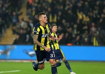 Fenerbahçe stoperde acele etmiyor