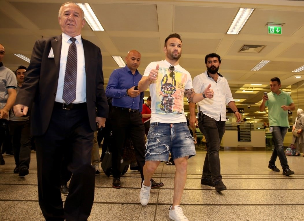 Mathieu Valbuena: Aykut hocayla görüştüm