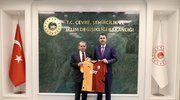 Bakan Kurum Dursun Özbek’i kabul etti