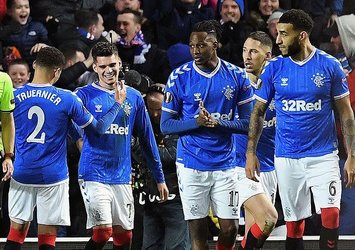 Glasgow Rangers son 16'ya kaldı