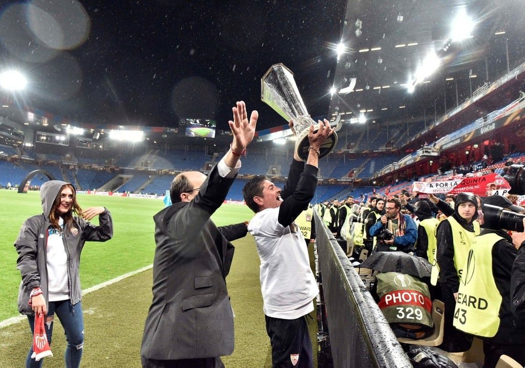 Sevilla’dan tarihi 3’leme