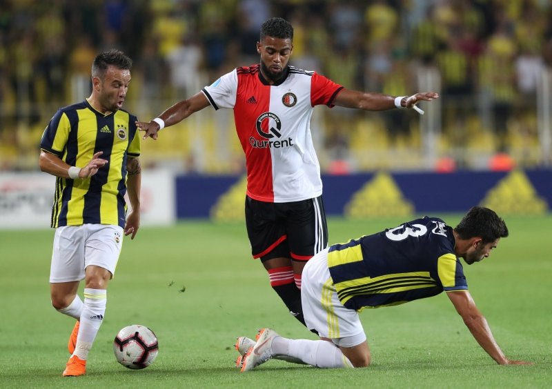 Fenerbahçe’nin gençleri mest etti! Fenerbahçe 3-3 Feyenoord maç sonucu