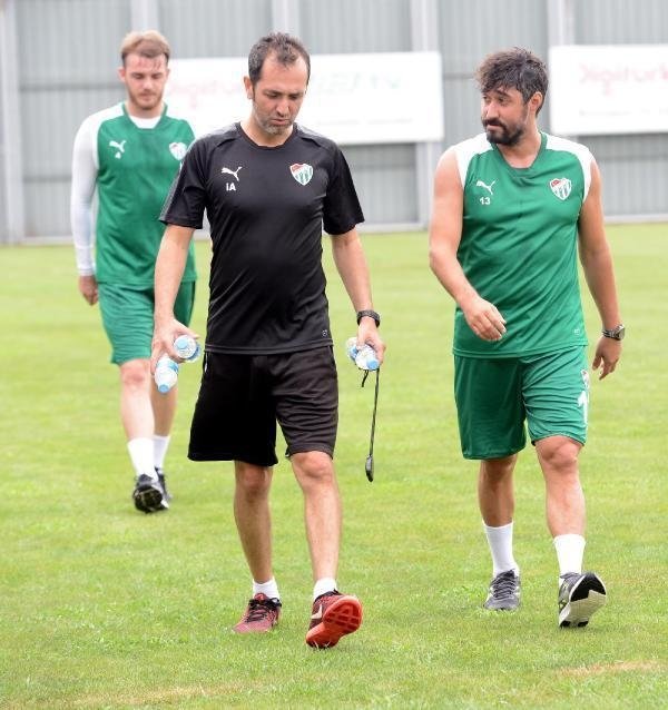 Sezon bitti göbek yaptılar