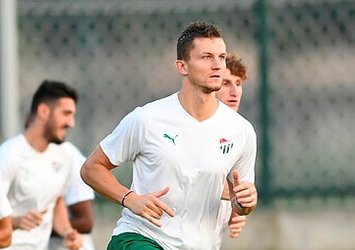 Bursaspor'da Tomas Necid ile yollar ayrıldı