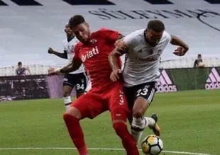 Çakır'dan tartışmalı penaltı kararı