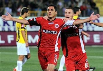 Asrın transfer çalımı! Fenerbahçe ve Galatasaray da ilgileniyordu...