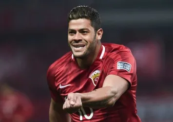 Hulk ve Godin imza atacaktı!