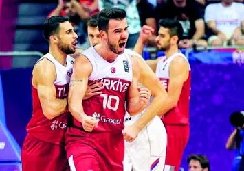 12 Dev Adam bugün Letonya ile oynuyor