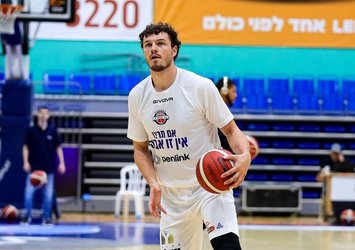 John Meeks G.Saray'da!