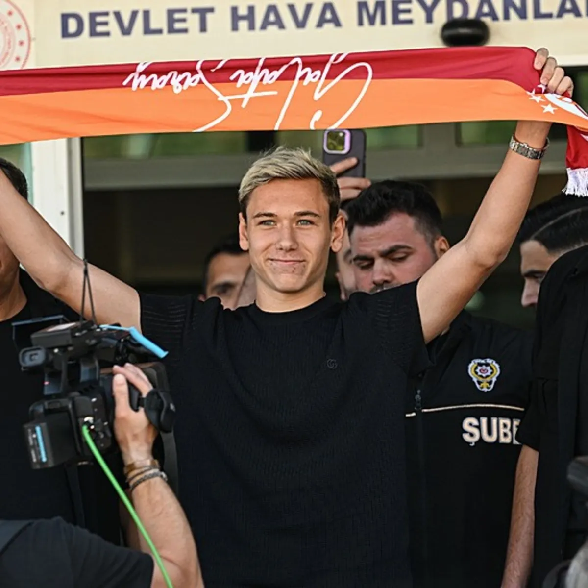 Galatasaray Batrakov Transferini TFF'ye Bildirdi