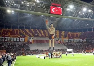 Galatasaray'ın koreografisi büyük tepki çekti