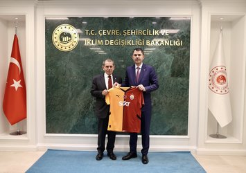 Bakan Kurum Dursun Özbek'i kabul etti