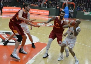 Galatasaray'a Banvit darbesi