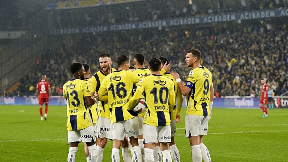Fenerbahçe 3-0 Onvo Antalyaspor | MAÇ SONUCU-ÖZET (Fenerbahçe-Antalyaspor maç özeti) Fenerbahçe 3-0 Onvo Antalyaspor | MAÇ SONUCU-ÖZET (Fenerbahçe-Antalyaspor maç özeti)