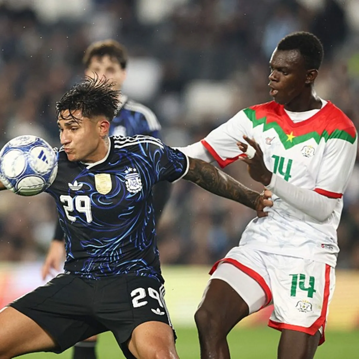 Arjantin, Burkina Faso'yu hazırlık maçında 7-0 yendi