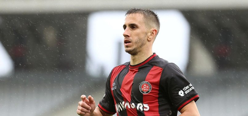 SON DAKİKA - Fenerbahçe'nin gündemindeki Aleksandar Pesic'ten Hull City açıklaması!