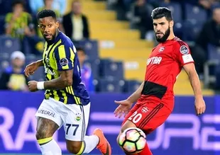 Lens: 'Kendi işimizi kendimiz zorlaştırdık'