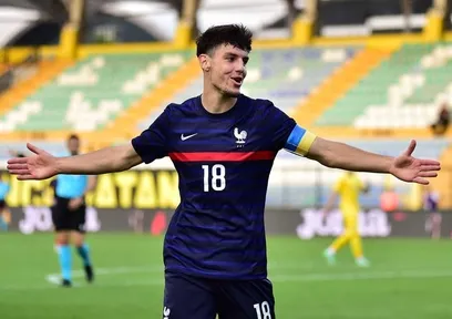 TRANSFER HABERİ: Galatasaray'a Fransız forvet! Cimbom yeni golcüsüne kavuşuyor