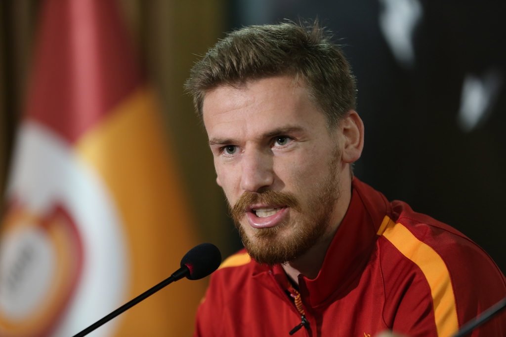 Serdar Aziz içerde misin?