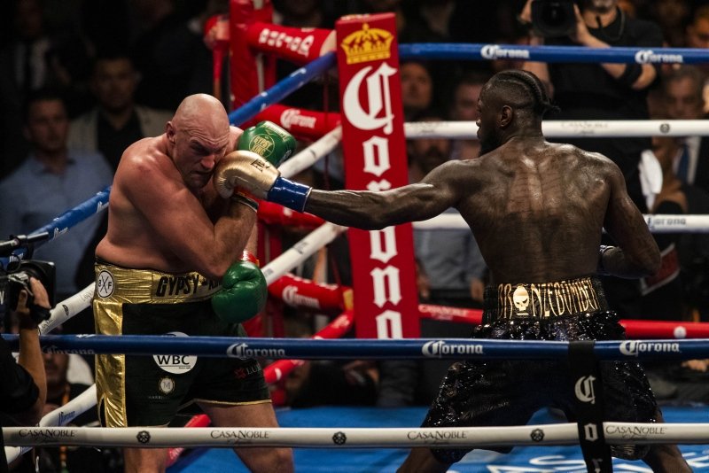 Wilder - Fury maçında şok sonuç! İkisi birden sevindi ama...