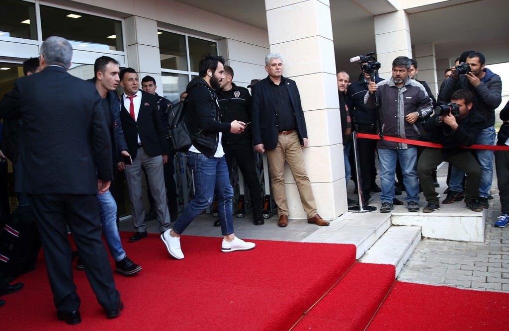 A Milli Futbol Takımı, Antalya’ya gitti