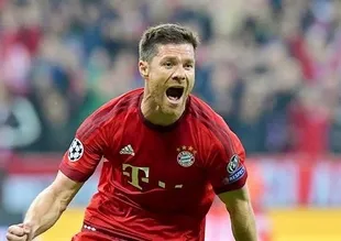 Xabi Alonso, yeşil sahalara veda ediyor!