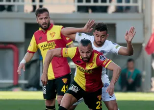 Göztepe - Kasımpaşa maçından kareler