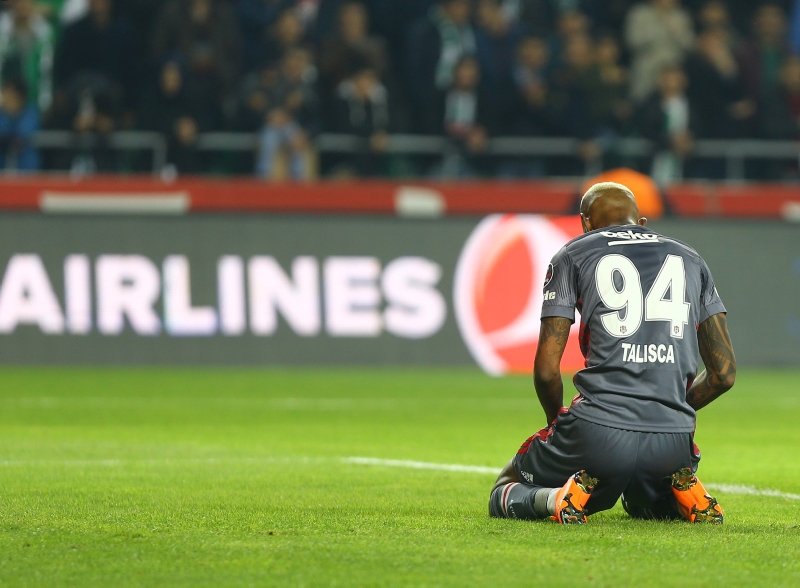 Quaresma’dan Talisca’ya: Bana yalvaracak