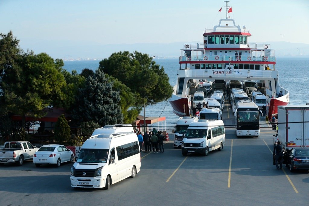 Bursaspor taraftarı Beşiktaş’a akın etti