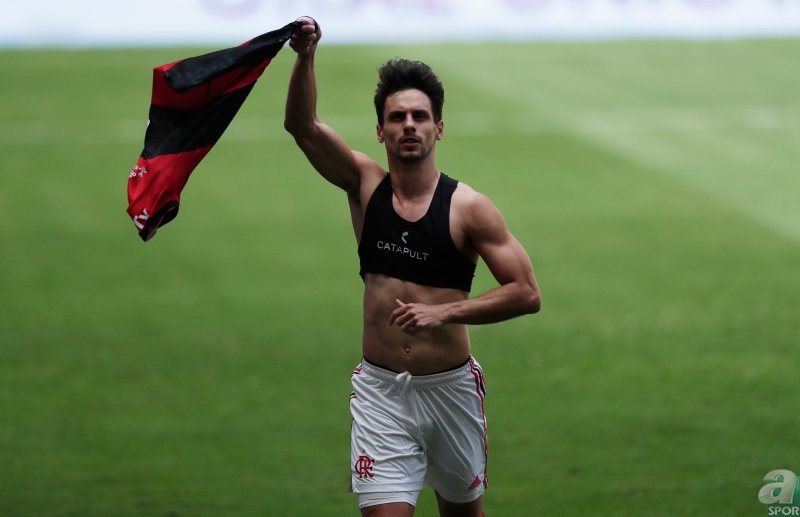 FENERBAHÇE TRANSFER HABERLERİ - Jorge Jesus eski öğrencisini istiyor! Kim Min-Jae’nin yerine Rodrigo Caio