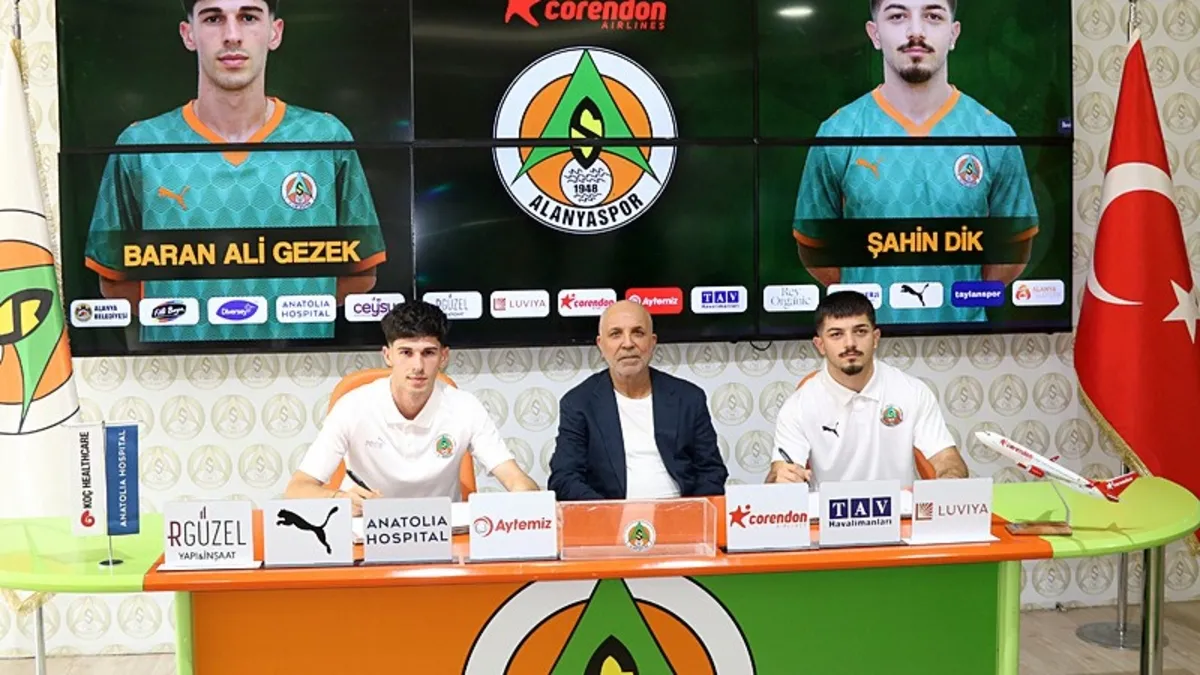 Corendon Alanyaspor’da 2 transfer birden!