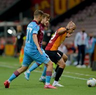 Galatasaray-Trabzonspor maçında tribünde sürpriz isim! Derbiyi izlemeye geldi