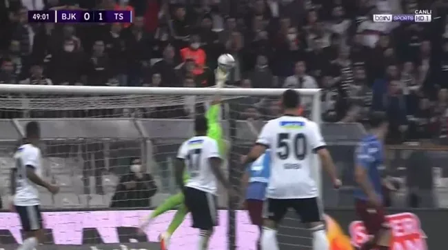 Beşiktaş - Trabzonspor maçına Uğurcan Çakır damga vurdu! Süper Lig'in en çok... - 3