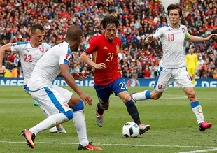 Rosicky'den Çek Cumhuriyeti'ne kötü haber