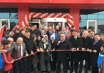 Ümraniye Şehir Stadyumu açıldı