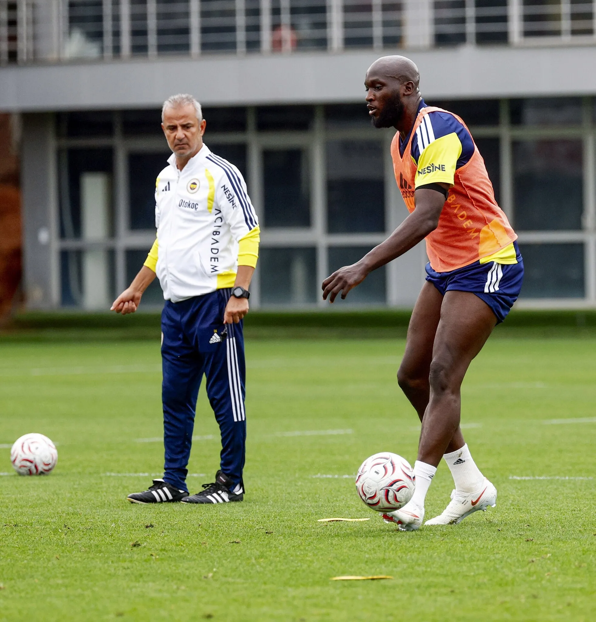 Kartal: Lukaku'nun Lyon Maçında Oynayıp Oynamayacağına Sonra Karar Vereceğiz