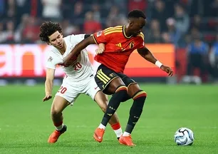 Belçika, Lukebakio ile gole çok yaklaştı!